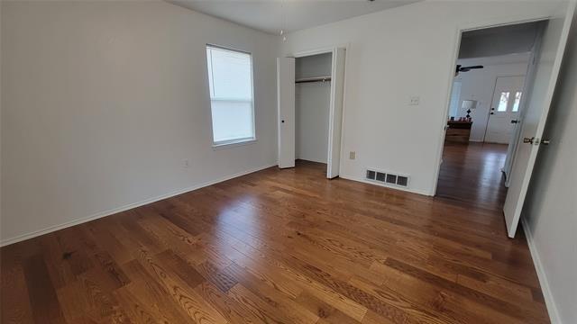 Building Photo - 214 Fireside Village Dr