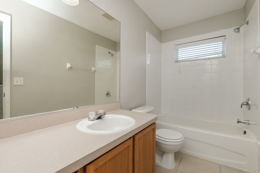 Building Photo - 13516 Prestwick Dr