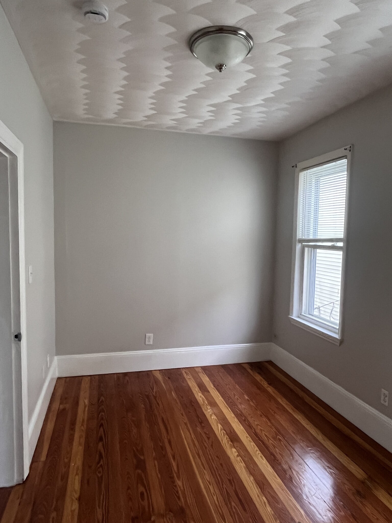 Building Photo - 69 Homer St