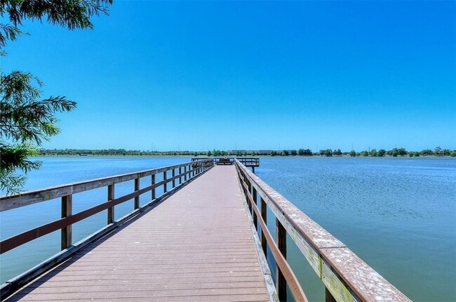 Building Photo - For Rent – Beautiful 2 Bedroom Condo in Heritage Harbour | Bradenton, FL 34212