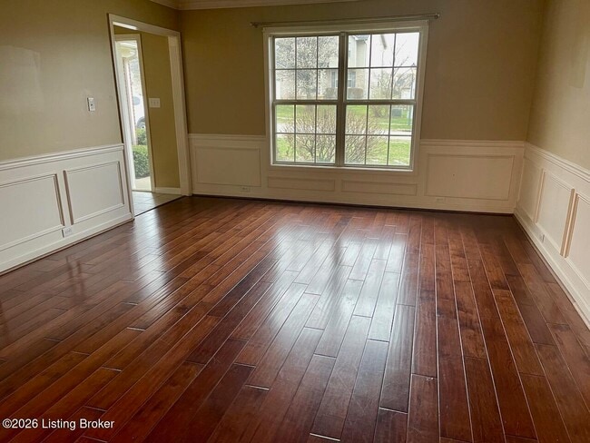Building Photo - 5814 Waveland Cir