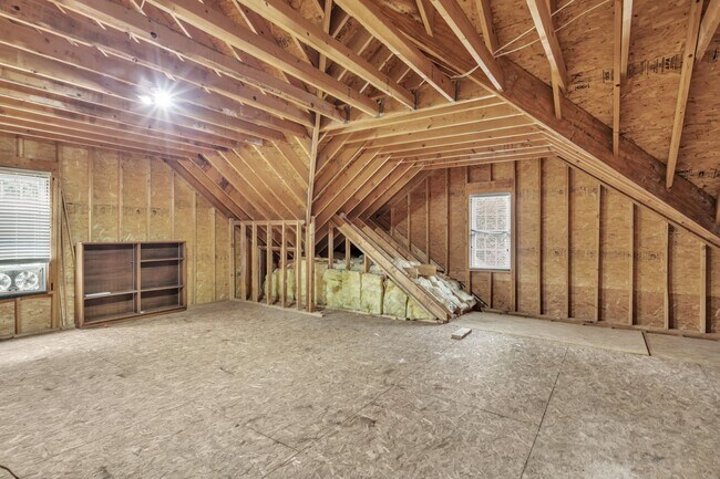 Building Photo - Ranch Floorplan with Upstairs Bonus Room on .78 acres! 2 Car Garage