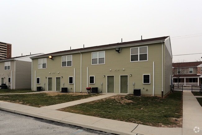 Building Photo - Sharswood Townhouses II