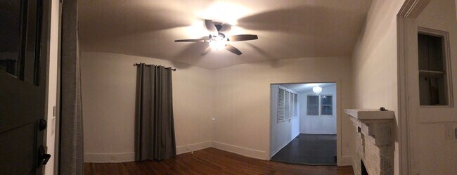 Building Photo - 1104 Hogan St