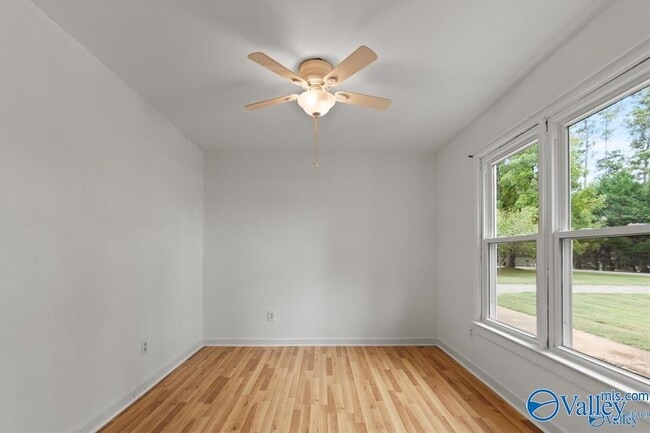 Building Photo - 8565 Curtis Rd