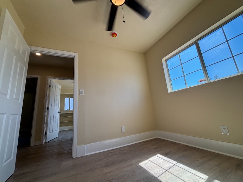 Building Photo - 5306 Cimarron St