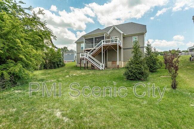Building Photo - 7725 Peppertree Dr