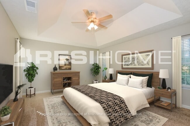Building Photo - 1841 Killarney Dr SW