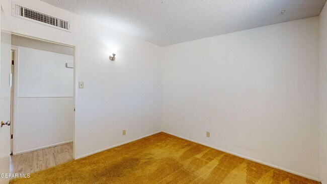 Building Photo - 4553 Skylark Way