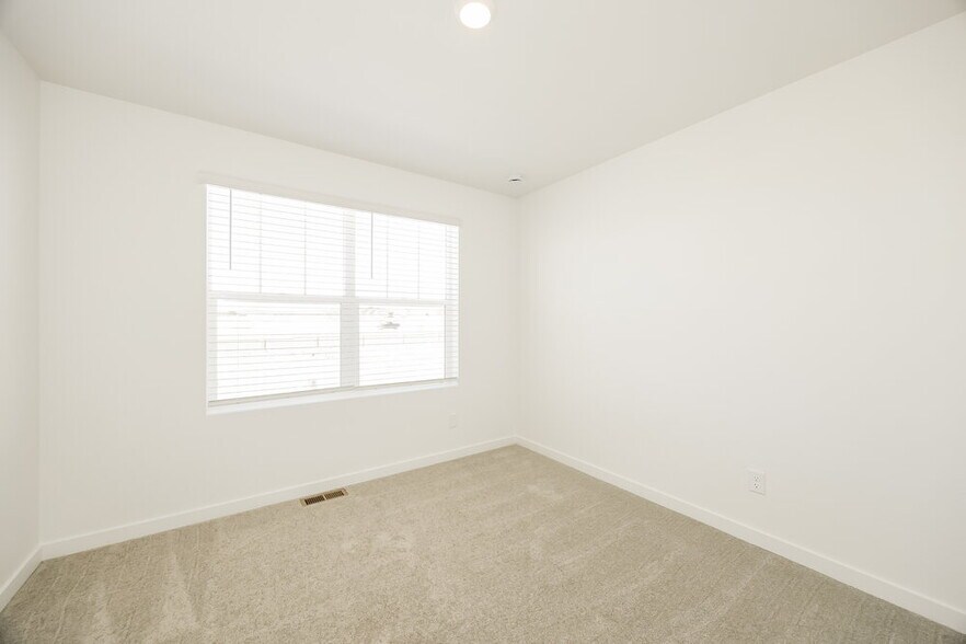 Building Photo - 8843 Blue Feather Lp