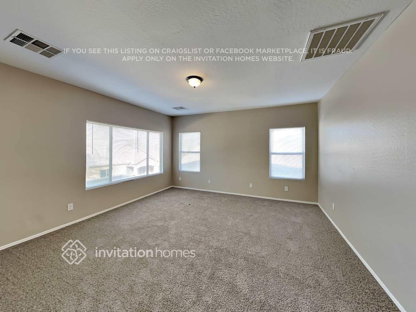 Building Photo - 3624 S 91st Dr