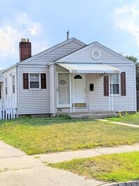 Building Photo - 1719 Shirley Ave