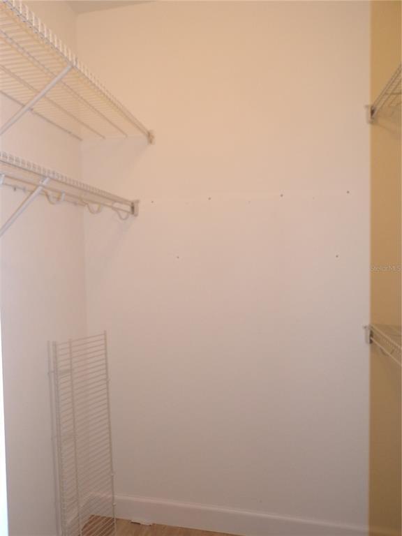 Building Photo - 25535 Heritage Lake Blvd