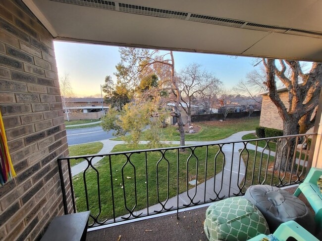 Building Photo - 3 Bedroom/3.5 Bathroom home in Murray