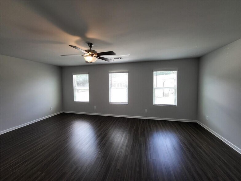 Building Photo - 134 Brexley Dr