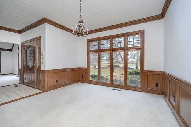 Building Photo - Beautiful Wooded Lot