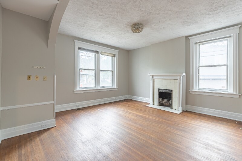 Building Photo - 2301 Park Ave