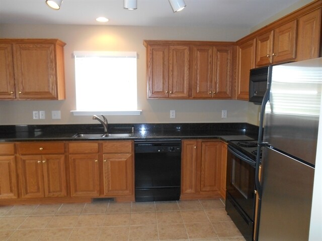 Building Photo - 1222 Orchard Oriole Ln