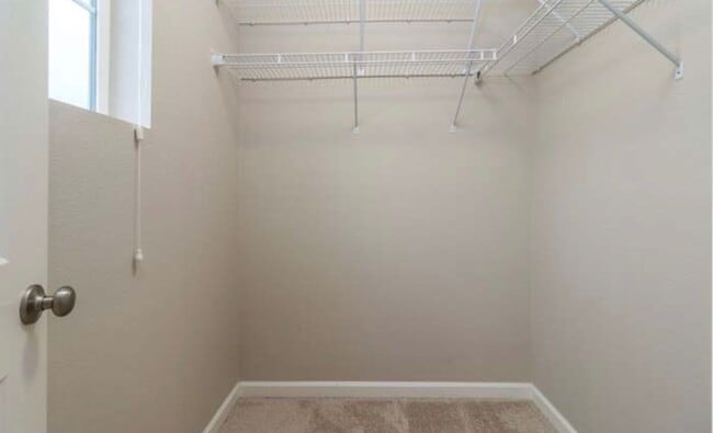 Building Photo - Wonderful home in Bethany!