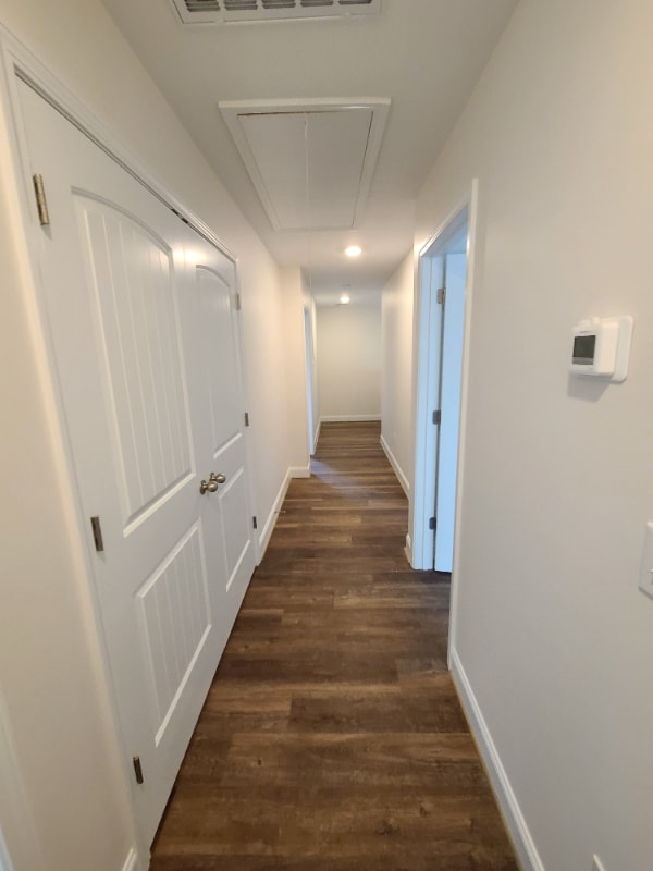 Building Photo - 106 Solis Ct