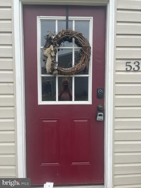 Building Photo - 538 Daisy Dr