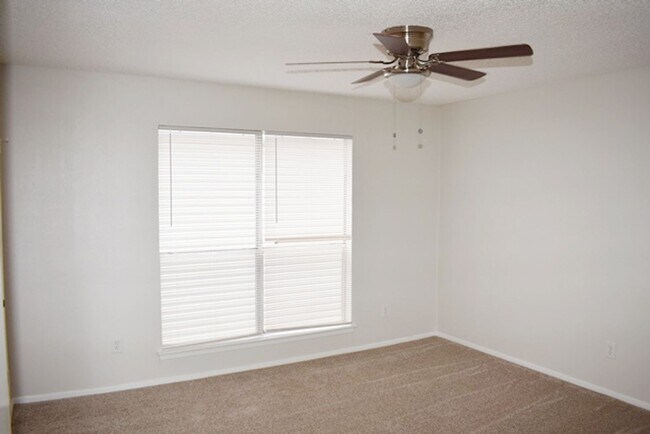 Building Photo - 2011 Via Sonoma Via