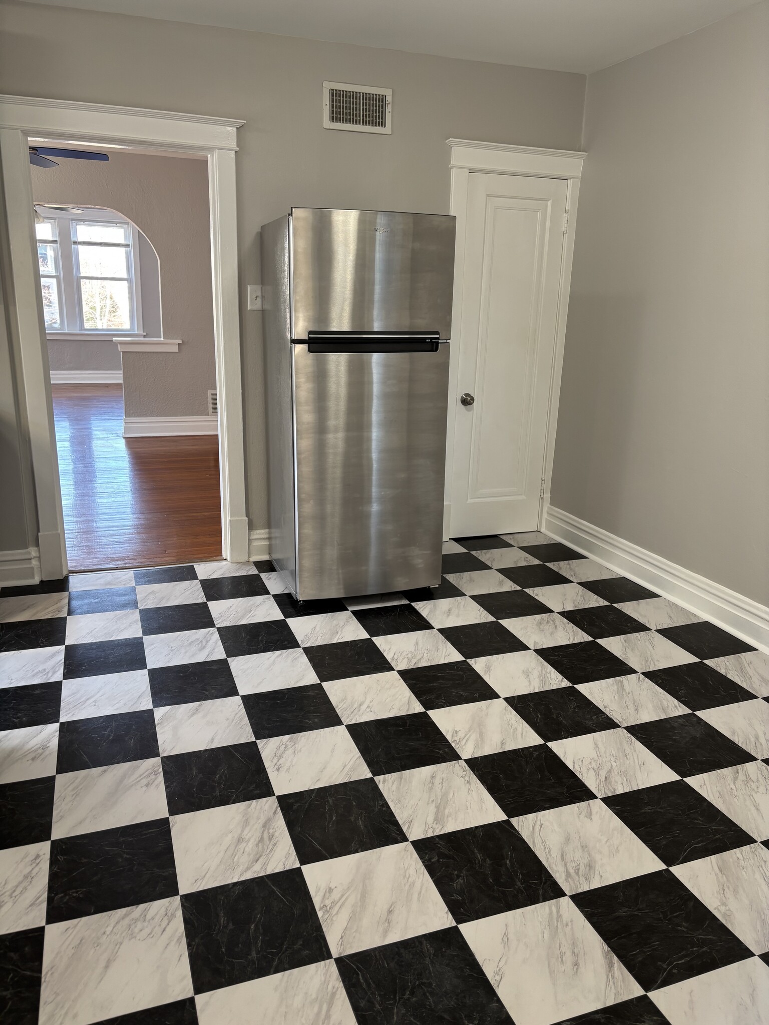 Building Photo - 4966 Reber Pl