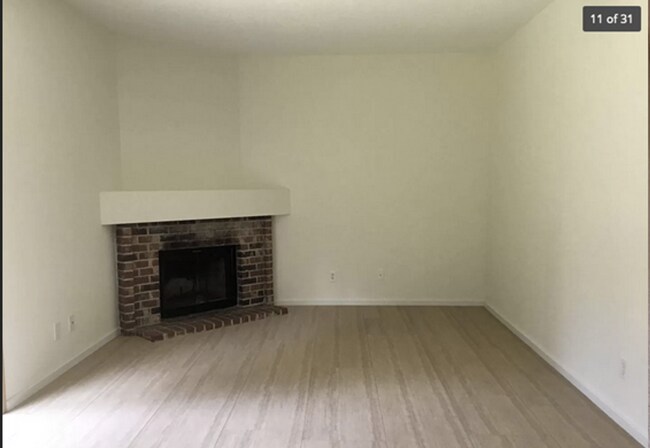 Building Photo - $500 OFF First 2 Months – Spacious 4BR/3BA Home with BRAND-NEW Carpet Throughout, Fenced Yard & 2...