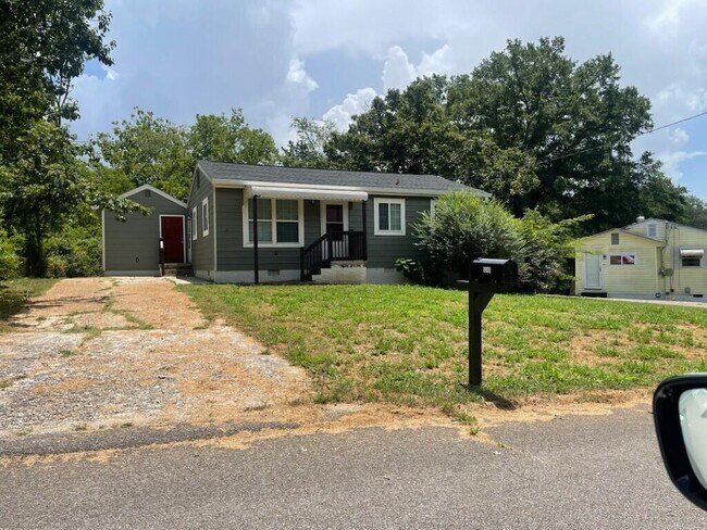 Primary Photo - 5248 Fagan St