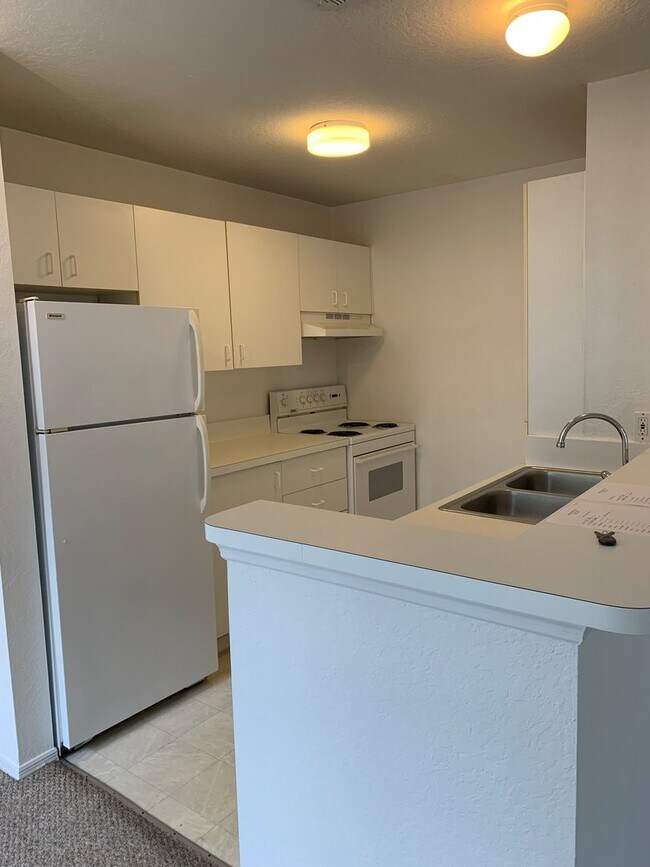 Building Photo - DOWNTOWN SARASOTA  at Central Park Two Condos