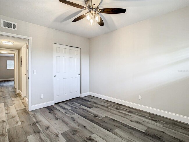 Building Photo - 2253 Norwegian Dr