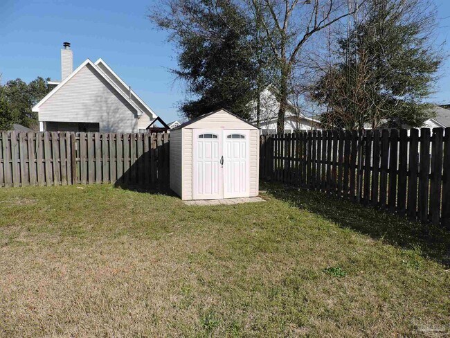 Building Photo - 1100 Sweetbriar St