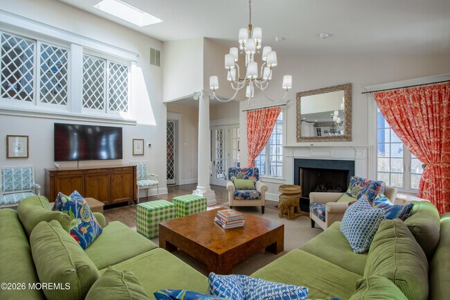 Building Photo - 207 Monmouth Ave