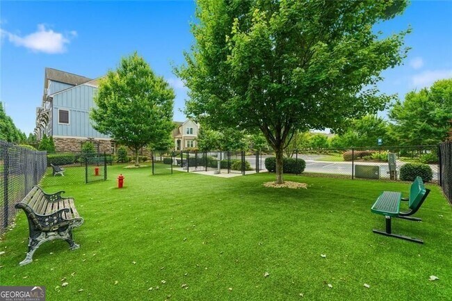 Building Photo - 164 Blakemore Dr