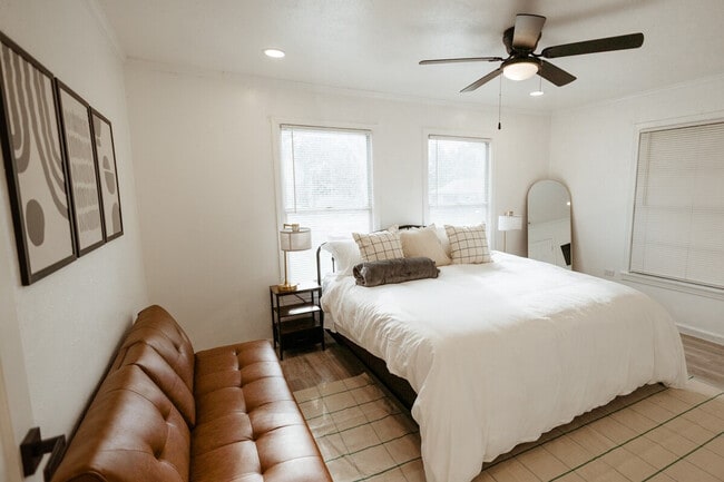 Building Photo - 1824 N 12th St