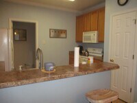 Building Photo - 5804 Longwood Dr