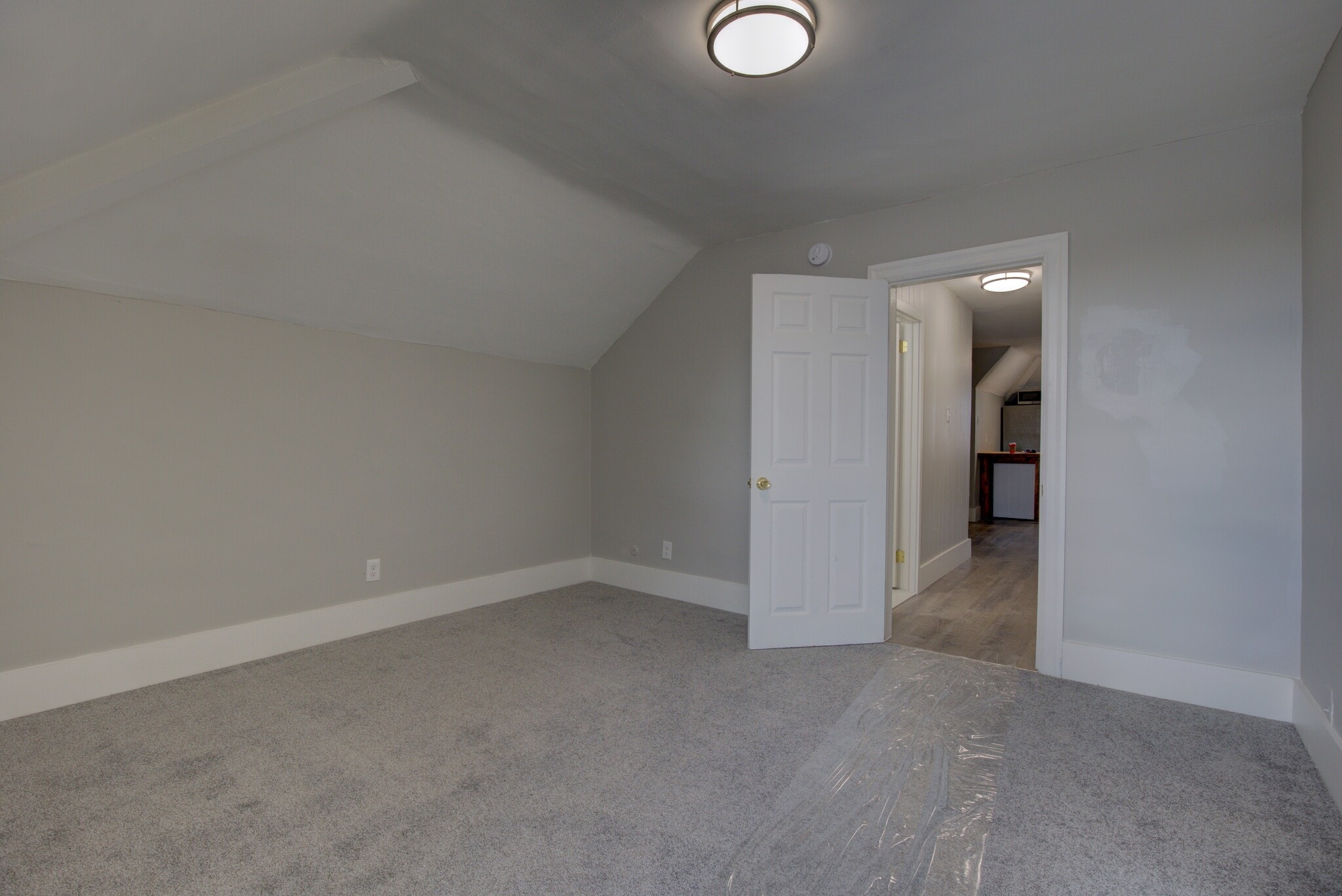 Bedroom - 463 Main St