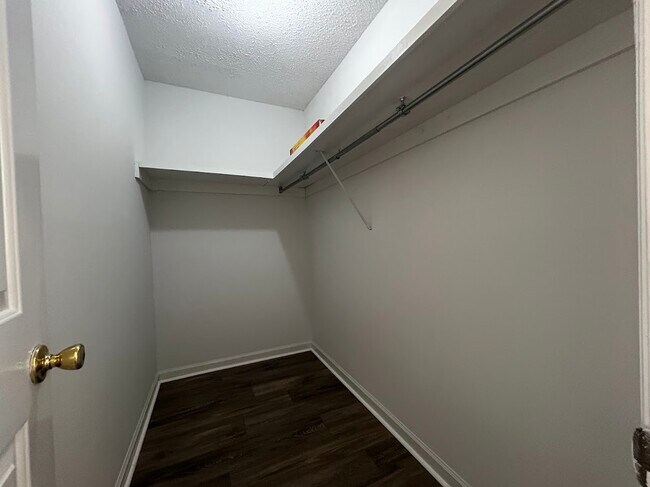 Building Photo - 2729 Blair stone Ln