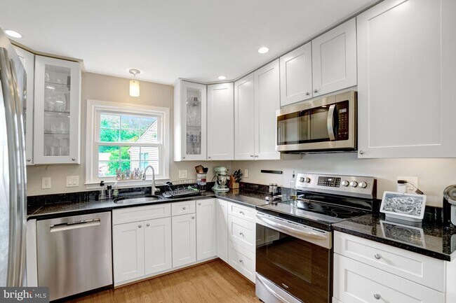 Building Photo - 7729 Silver Sage Ct
