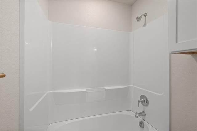 Building Photo - 1218 Chestnut Ct