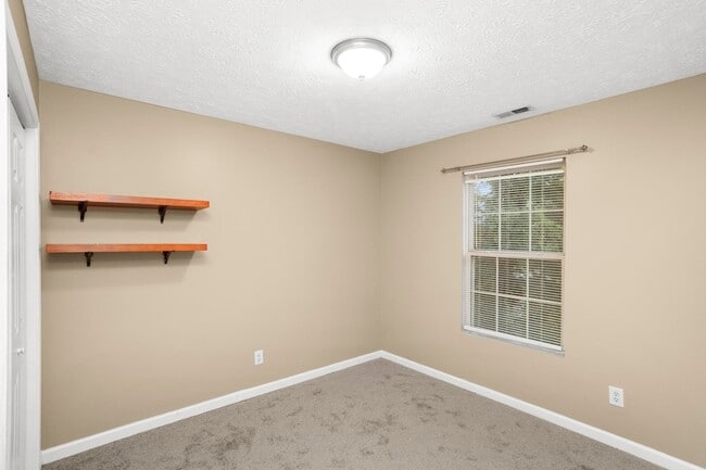 Building Photo - 1604 Overcreek Ct