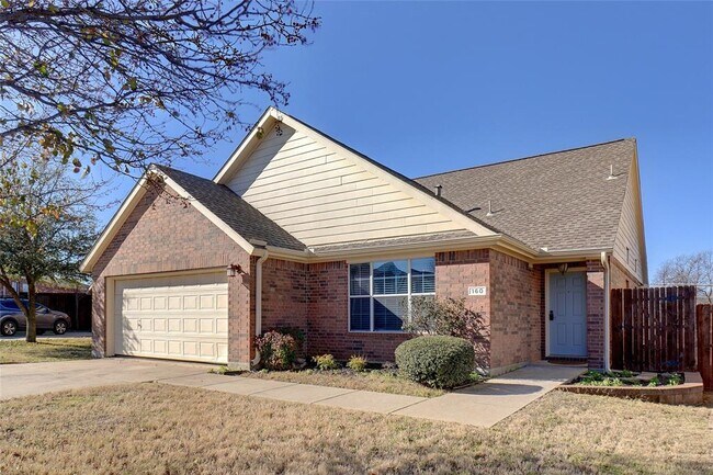 Building Photo - 160 Angus Dr