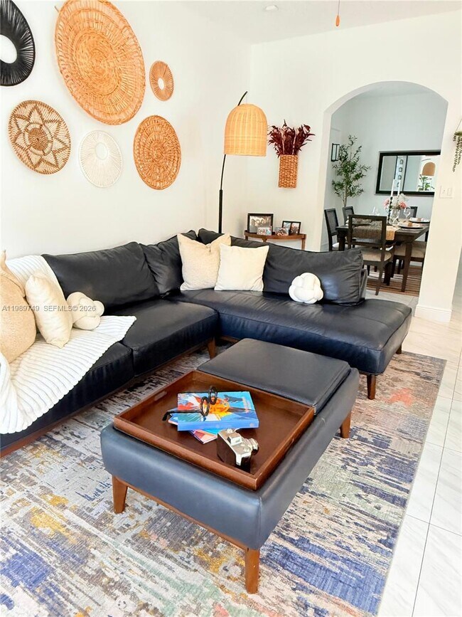 Building Photo - 4021 SW 153rd Ave