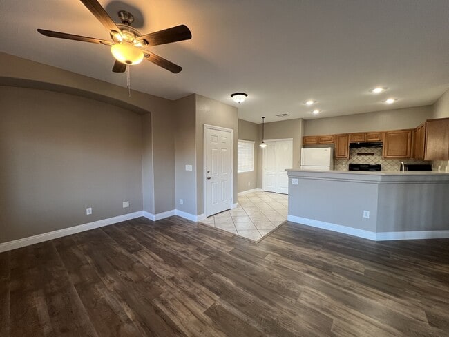 Building Photo - 1081 Pleasure Ln