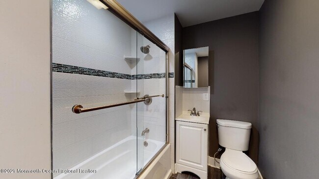 Building Photo - 193 Ludlow St