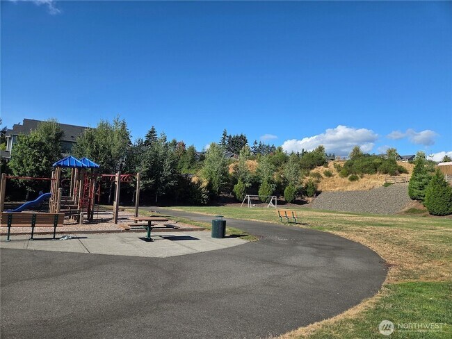 Building Photo - 18433 136th Pl SE