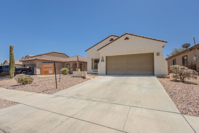 Primary Photo - Great Rancho Sahuarita Home!!