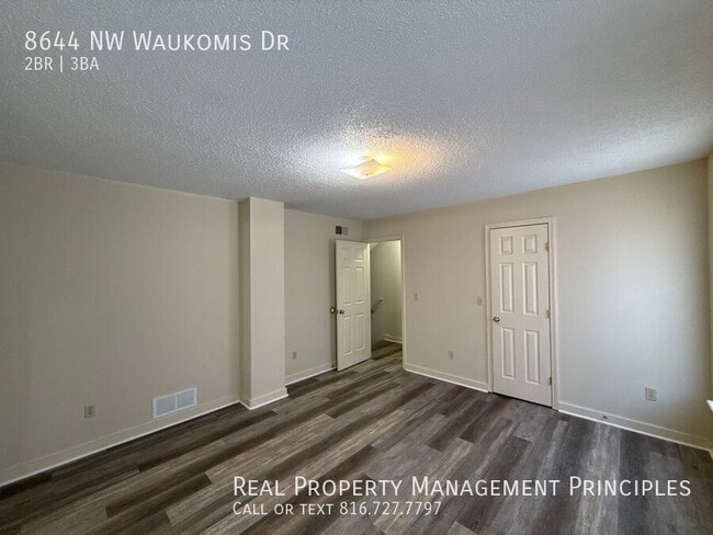 Building Photo - 8644 NW Waukomis Dr