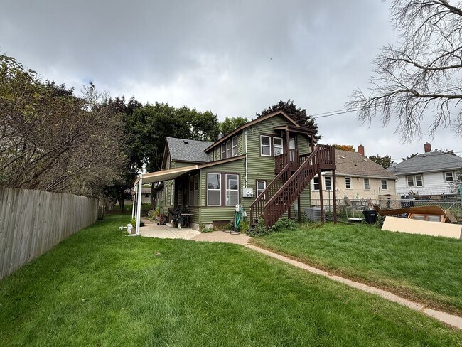 Building Photo - 1024 Livingston Ave