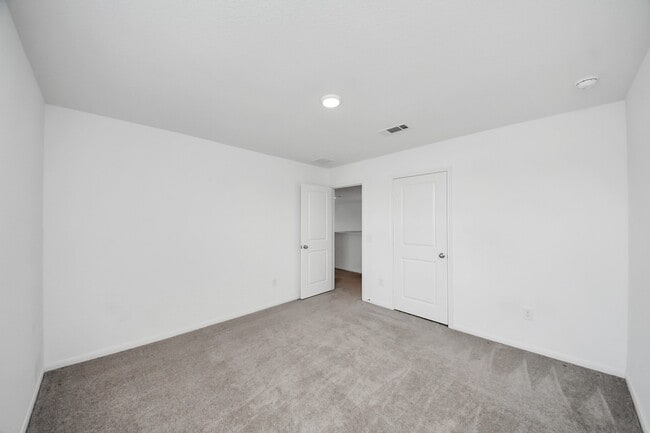 Building Photo - 1325 Grass Bnd Dr